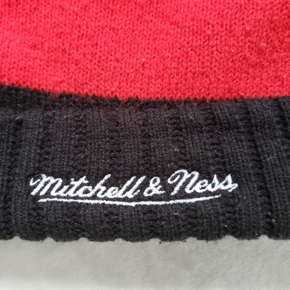 Chicago Bulls Beanie - Picture 5 of 12